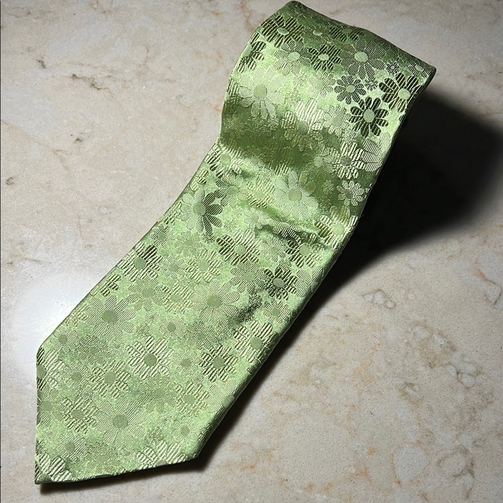 Altea Milano Elegant Green Floral Men's Tie